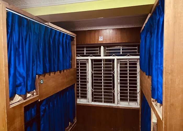 Trekkers Hotel 3*