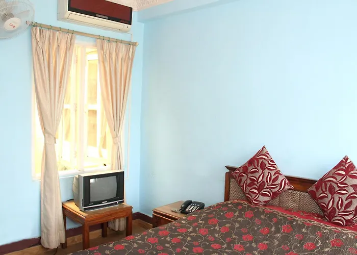Trekkers Hotel 3*