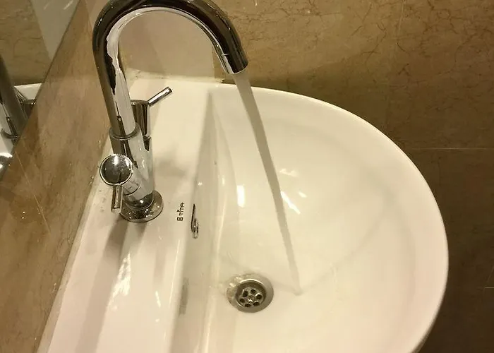 Trekkers Hotel 3*