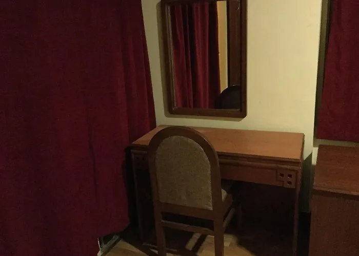 Trekkers Hotel