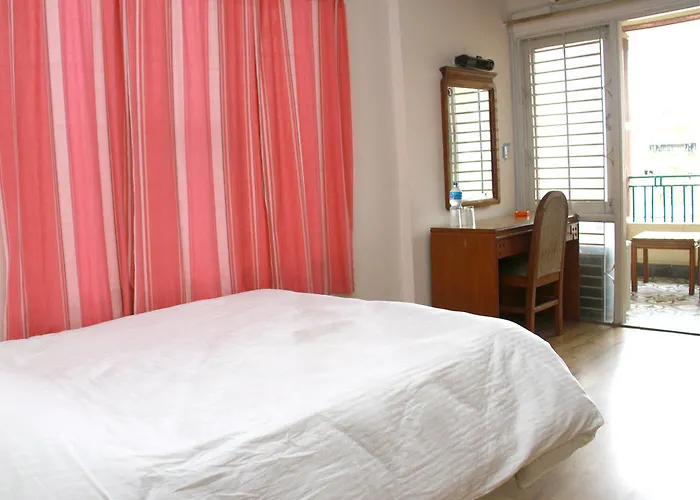 Trekkers Hotel 3*
